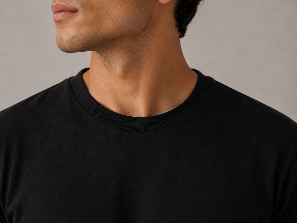 The Essential T Black